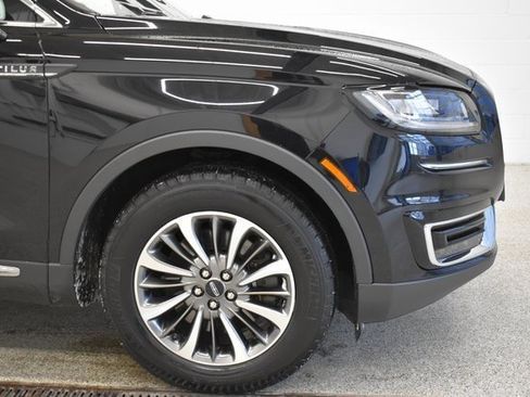 Used 2020 Lincoln Nautilus Reserve image 13