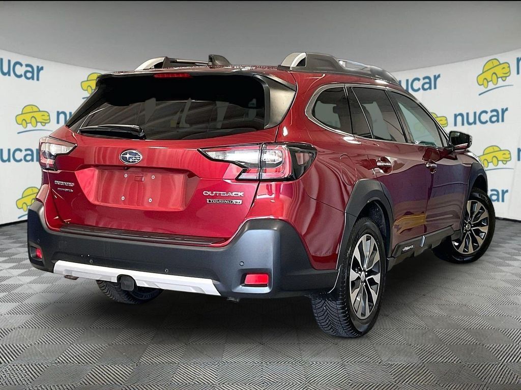 Used 2023 Subaru Outback Touring XT AWD/4WD image 6