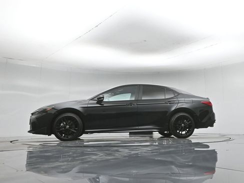 Used 2025 Toyota Camry SE w/ Convenience Package FWD image 53