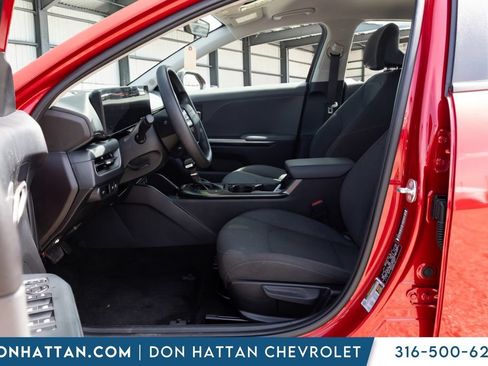 Used 2025 Kia K4 FWD image 3
