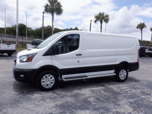 Used 2025 Ford Transit 250 Low Roof w/ Exterior Upgrade Package RWD image 2