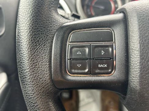 Used 2014 Dodge Journey SE w/ Flexible Seating Group FWD image 18