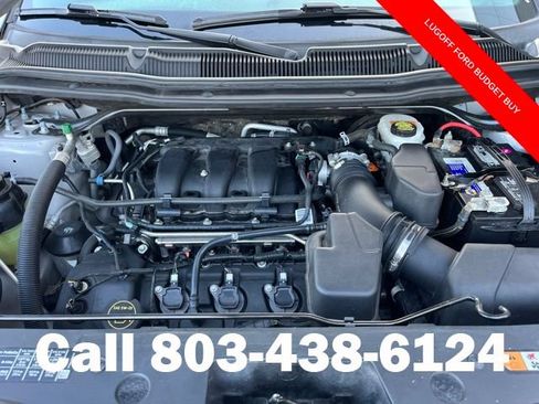 Used 2018 Ford Explorer XLT w/ Equipment Group 201A FWD image 35