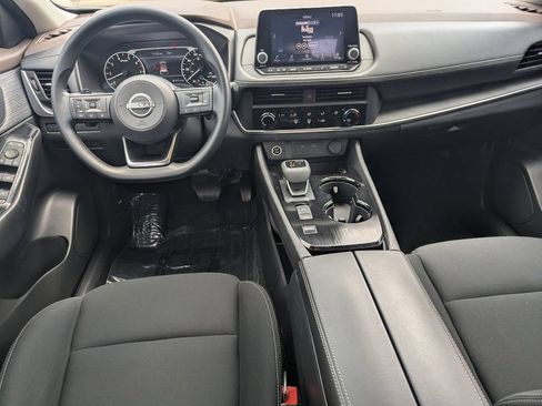 Certified 2023 Nissan Rogue S FWD image 19