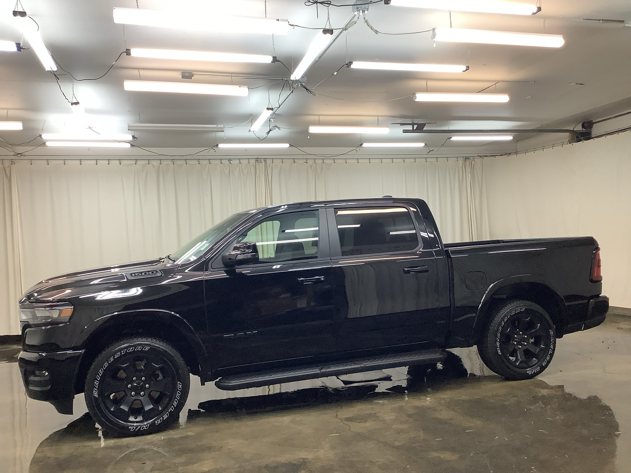 New 2026 RAM 1500 Big Horn w/ Night Edition AWD/4WD image 9