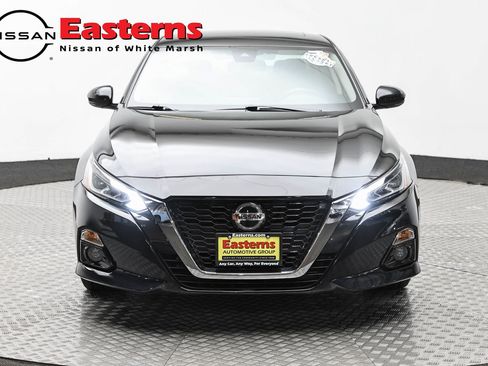 Used 2020 Nissan Altima 2.5 SL AWD/4WD image 2