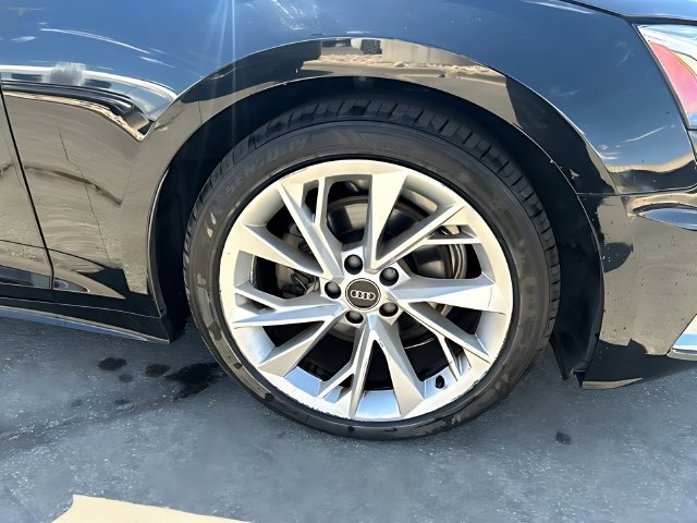Used 2023 Audi A5 2.0T Premium w/ Convenience Package AWD/4WD image 11