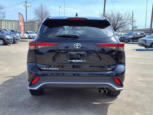 Used 2024 Toyota Highlander XSE image 27