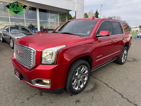 Used 2015 GMC Yukon Denali w/ Premium Package image 1