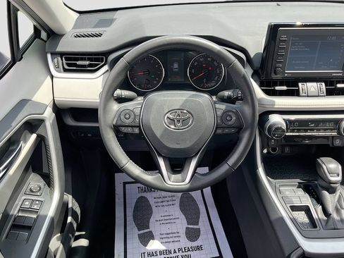 Used 2021 Toyota RAV4 XLE Premium FWD image 21