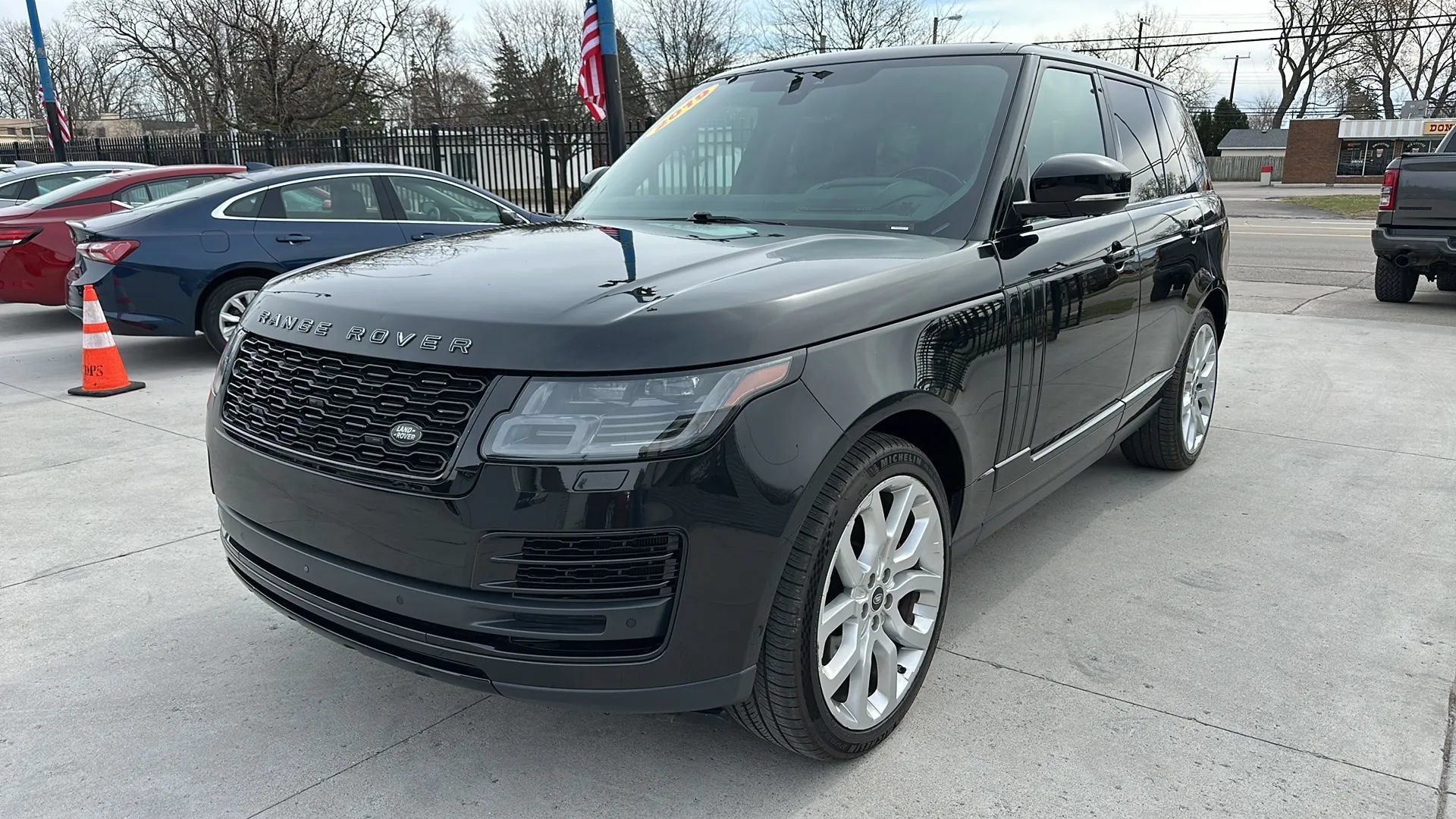 Used 2019 Land Rover Range Rover SV Autobiography Dynamic AWD/4WD image 1