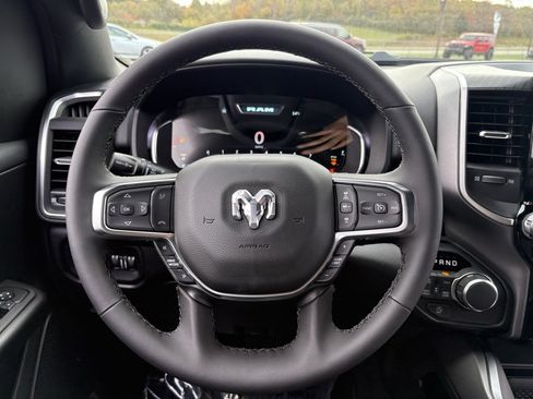 New 2026 RAM 1500 Big Horn AWD/4WD image 35