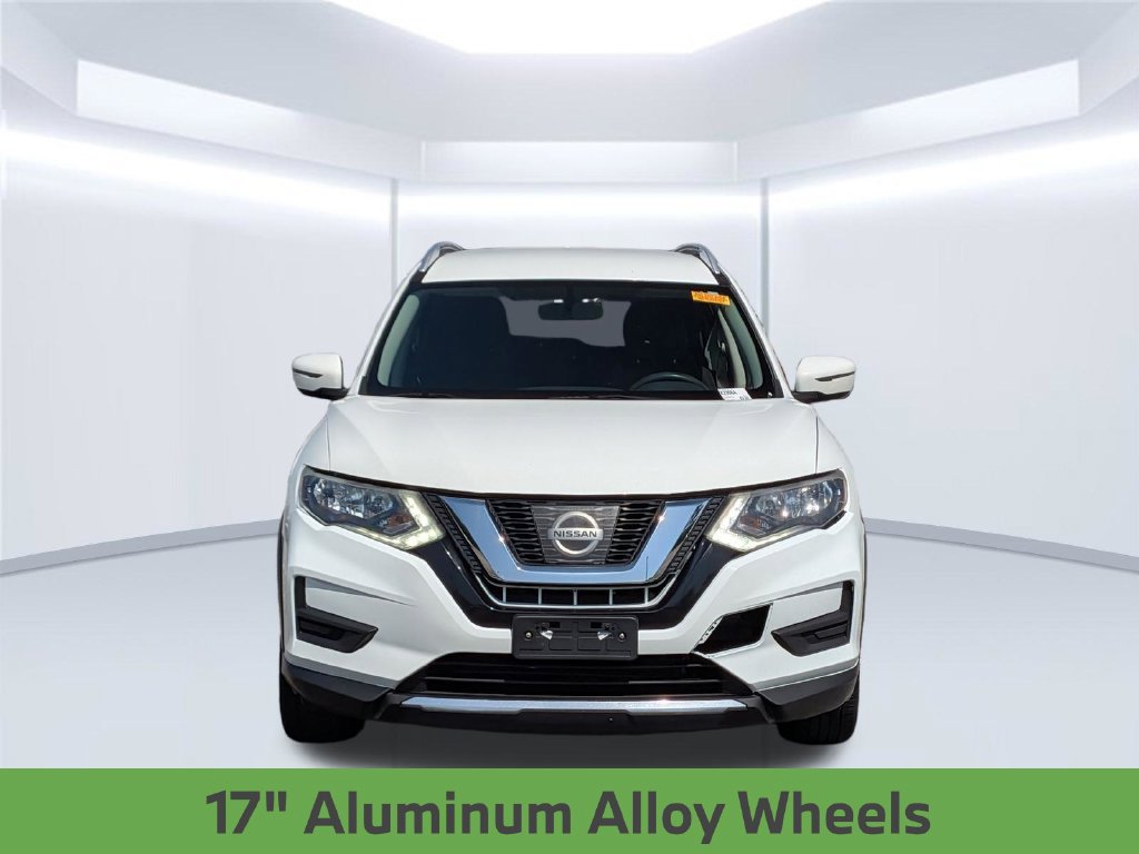 Used 2017 Nissan Rogue SV AWD/4WD image 12