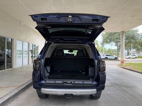 Used 2023 Toyota 4Runner TRD Off-Road Premium w/ Moonroof Package AWD/4WD image 36