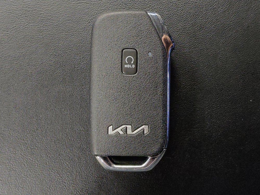 Used 2022 Kia Telluride S FWD image 32
