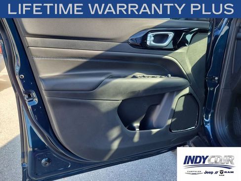New 2026 Jeep Compass Limited AWD/4WD image 17