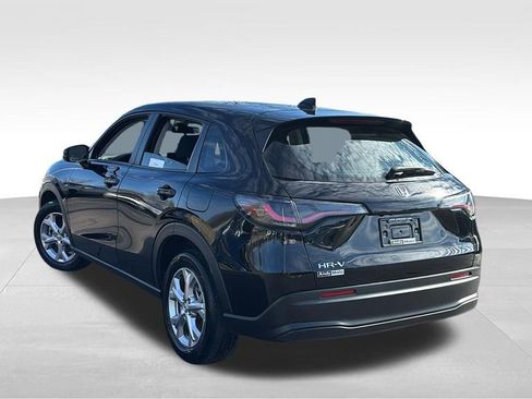 Used 2023 Honda HR-V LX image 5