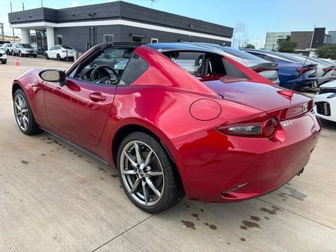 Used 2022 MAZDA MX-5 Miata RF Grand Touring RWD image 4