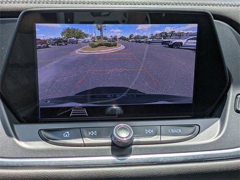 Used 2022 Chevrolet Blazer LT image 21