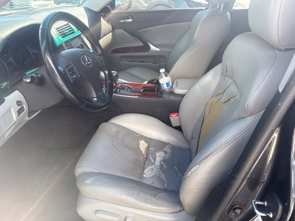 Used 2007 Lexus IS 250 w/ Premium Pkg RWD image 6