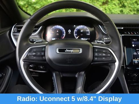 Used 2023 Jeep Grand Cherokee L Laredo AWD/4WD image 4