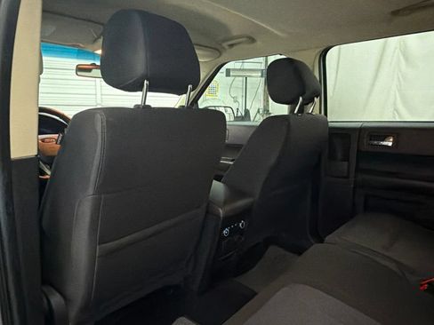 Used 2019 Ford Flex SE FWD image 20