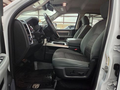 Used 2016 RAM 3500 Big Horn image 7