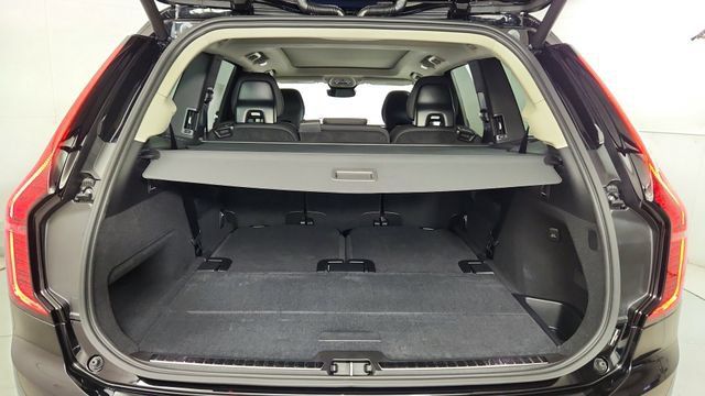 New 2026 Volvo XC90 T8 Plus w/ Protection Package AWD/4WD image 43