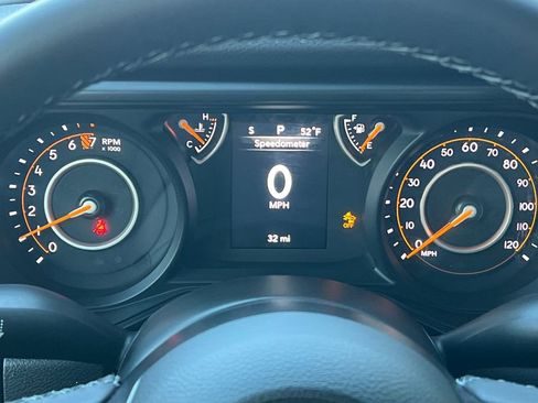 New 2026 Jeep Gladiator Sport image 23