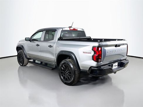 Used 2024 Chevrolet Colorado Trail Boss AWD/4WD image 7