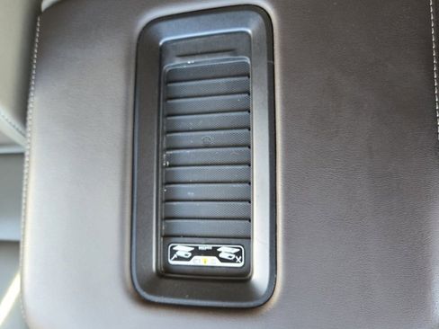 Used 2016 Chevrolet Tahoe LT w/ Luxury Package image 35