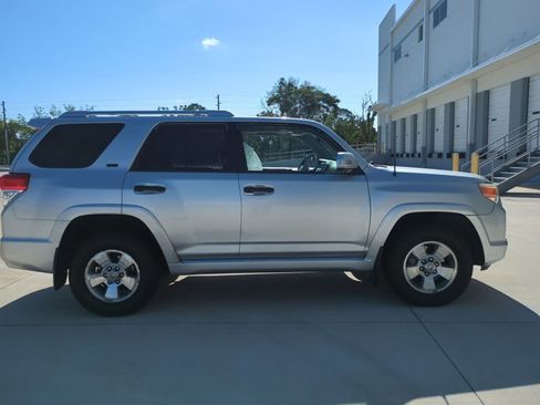 Used 2012 Toyota 4Runner SR5 w/ Convenience Pkg AWD/4WD image 3