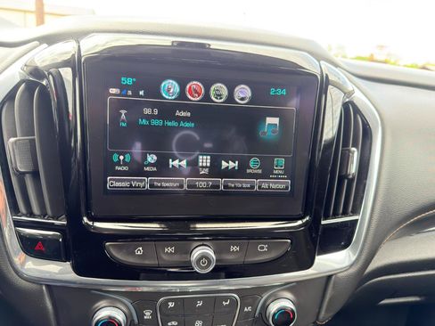 Used 2019 Chevrolet Traverse LT w/ LPO, Floor Liner Package AWD/4WD image 62