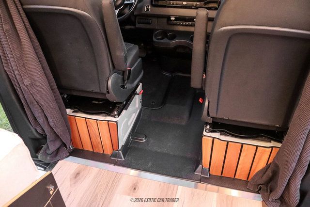 Used 2023 Mercedes-Benz Sprinter 2500 image 59