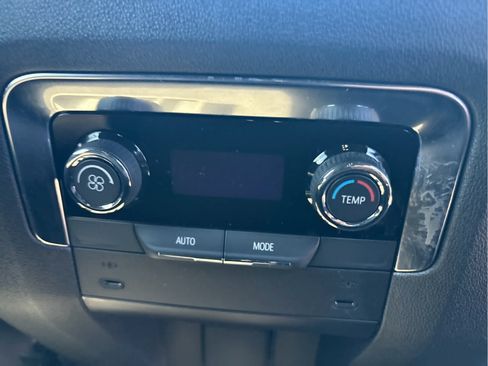 Certified 2025 Chevrolet Tahoe LS w/ LPO, Dark Essentials Package AWD/4WD image 25