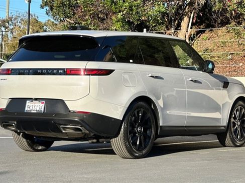Certified 2024 Land Rover Range Rover Sport SE image 5