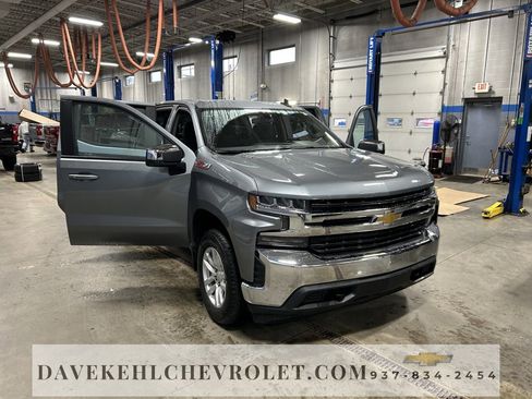 Used 2020 Chevrolet Silverado 1500 LT w/ All-Star Edition image 14