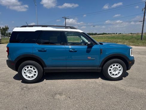 Used 2023 Ford Bronco Sport Heritage Limited AWD/4WD image 3