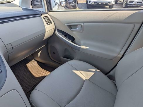 Used 2010 Toyota Prius image 17