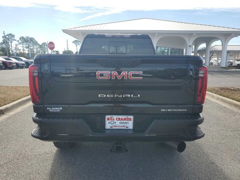 Certified 2025 GMC Sierra 2500 Denali w/ Denali Reserve Package image 4