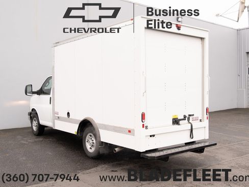 New 2024 Chevrolet Express 3500 w/ Power Convenience Package image 7