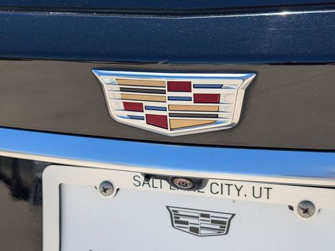 Used 2024 Cadillac XT6 Luxury w/ LPO, Floor Liner Package AWD/4WD image 13