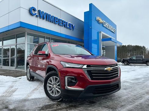 Certified 2023 Chevrolet Traverse LT image 1