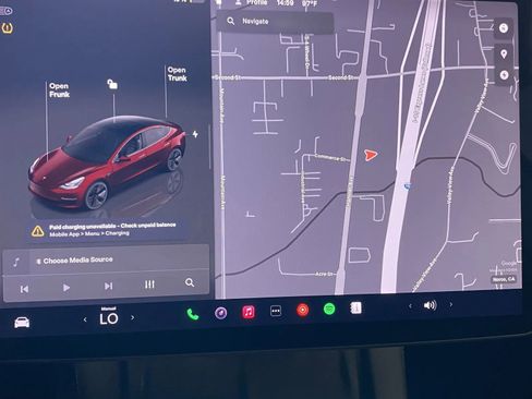 Used 2023 Tesla Model 3 Standard Range image 14