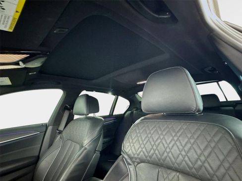 Used 2021 BMW 540i w/ Executive Package RWD image 14