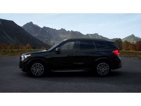 New 2026 BMW X1 xDrive28i w/ Technology Package image 4