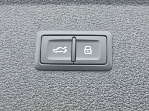 Certified 2023 Audi Q5 2.0T Premium Plus image 18