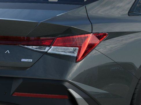 New 2025 Hyundai Elantra Blue image 10