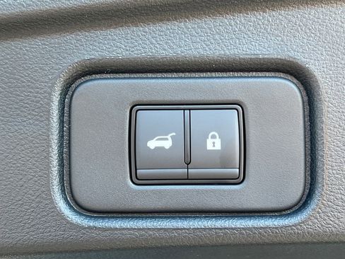 New 2026 Nissan Pathfinder SL AWD/4WD image 35