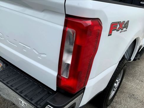 Used 2024 Ford F250 XL w/ FX4 Off-Road Package image 33